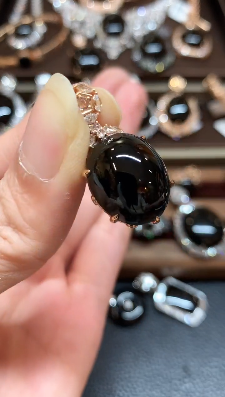 吊坠(不含链)18K金镶嵌翡翠n104  