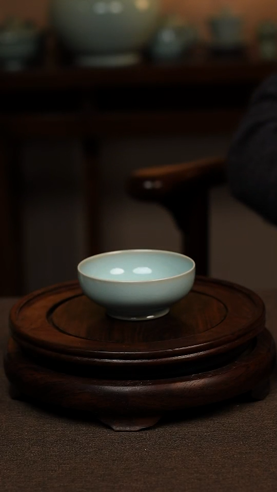 瓷片天青色全手工普洱杯70ml微瑕不带礼盒