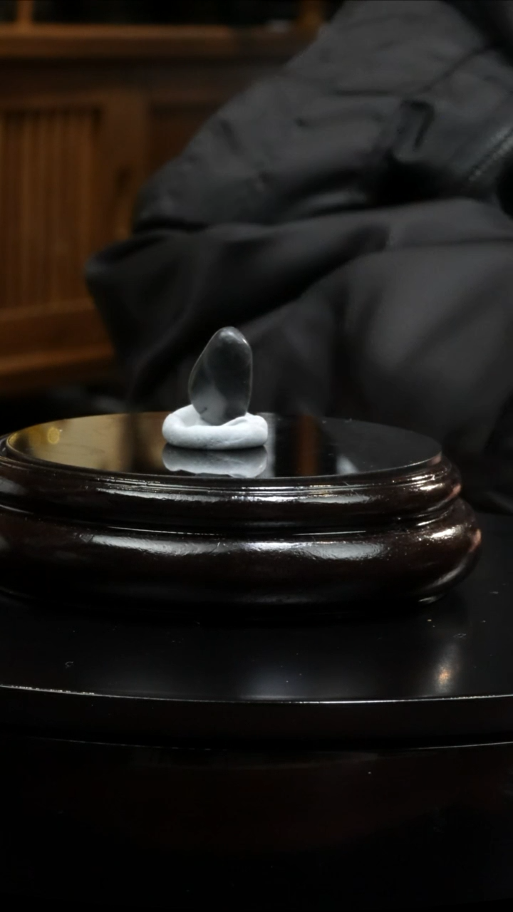 【闪购商品】和田玉吊坠(不含链)未镶嵌3.6克和田玉原石