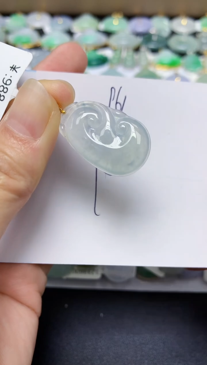 翡翠18K金镶嵌颈饰 天然翡翠A货