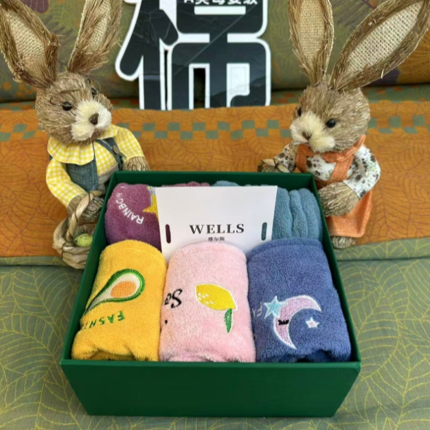 【维尔斯福利】珊瑚绒透气吸水干发帽--花型随机