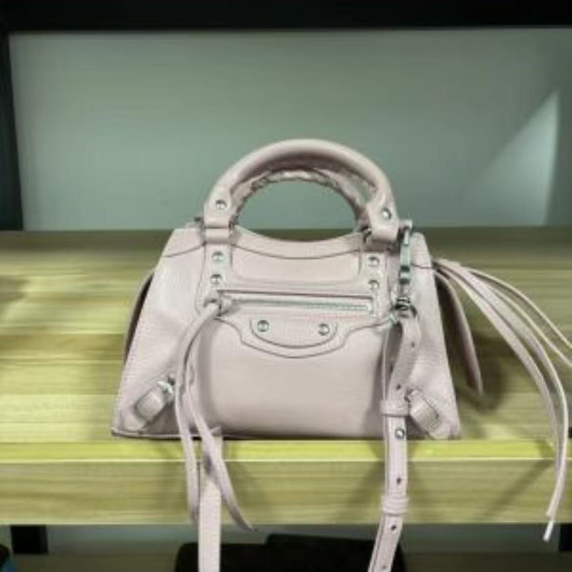 95新 Balenciaga/巴黎世家 乱乱子中古/女士/单肩包/71109