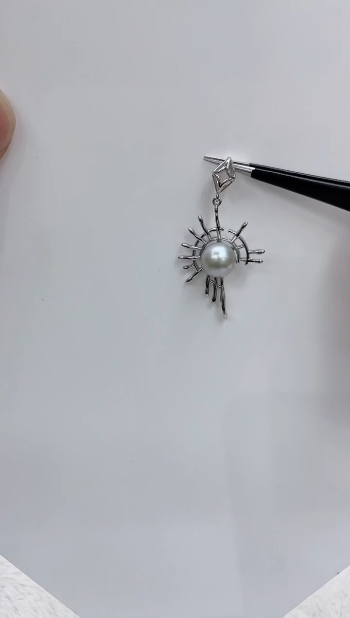【闪购商品】海水珍珠吊坠(不含链)银S925镶嵌海水珍珠吊坠