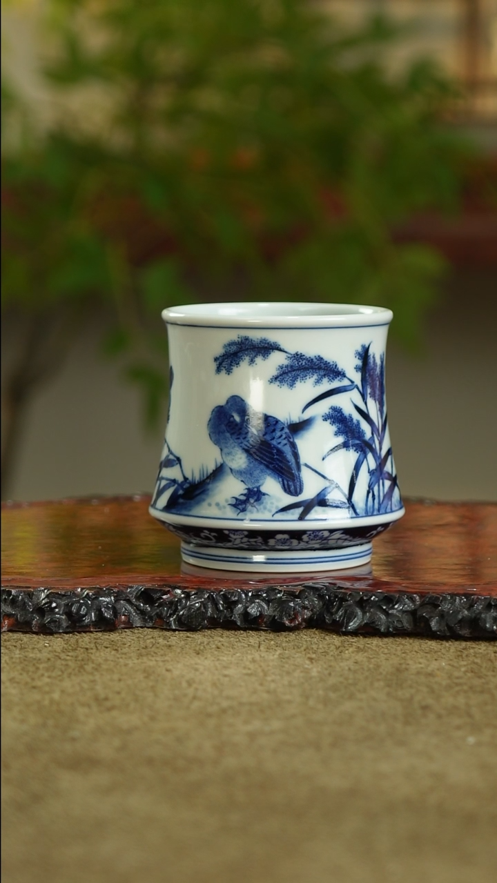 青花水仙花闻香杯防拍
