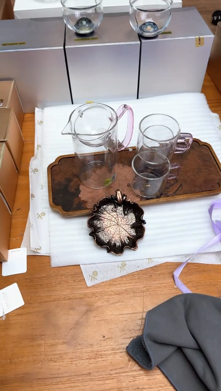 禾器沁润茶海浅粉+风谜臻悦杯浅粉+青蛙杯垫