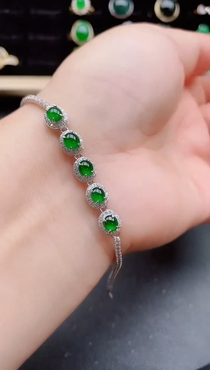 【闪购商品】翡翠手链银S925镶嵌5080505