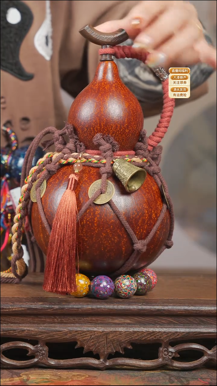 WT068网兜款葫芦不包手串