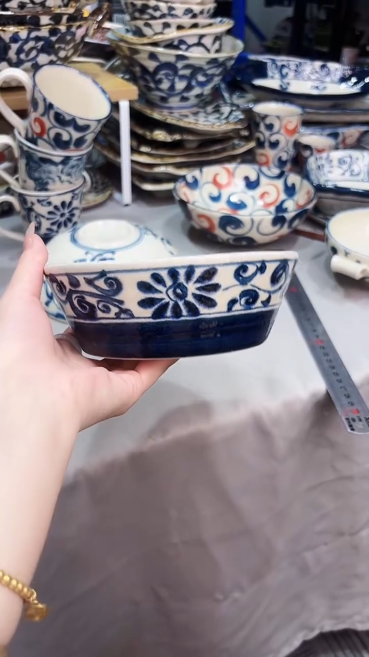 陶瓷宗山窑平底钵15.5cm-蓝菊