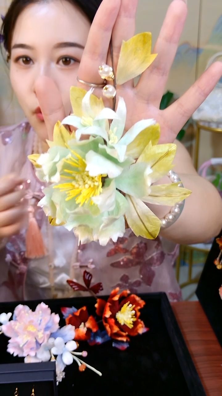 织绣纯手工非遗绒花