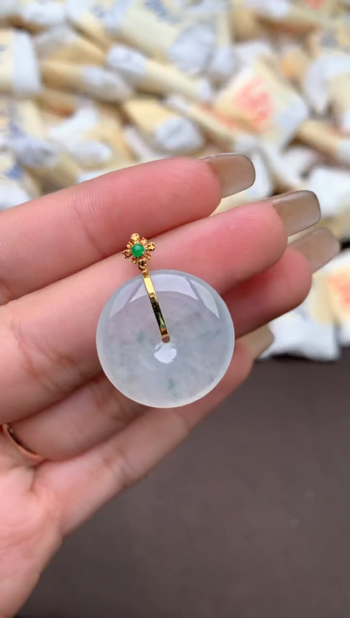 【闪购商品】翡翠挂件18K金镶嵌—