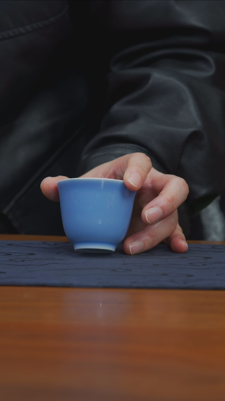 【闪购商品】蓝00000000000000000