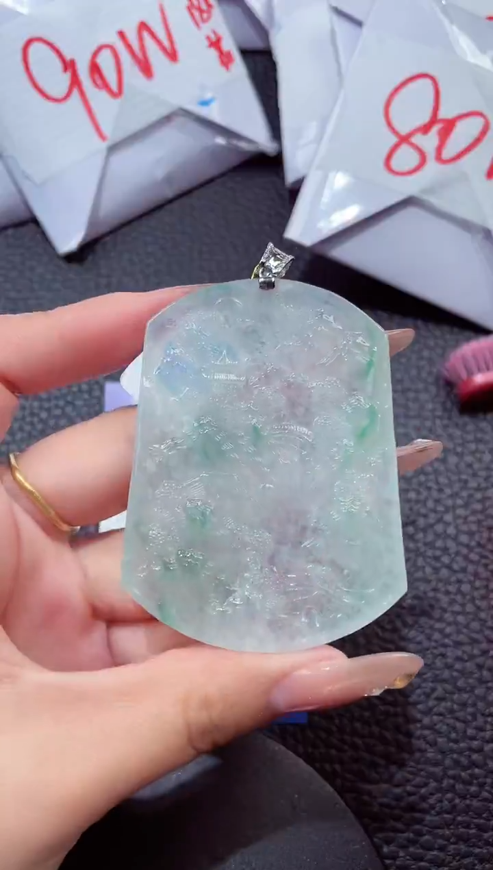 颈饰18K金镶嵌翡翠238