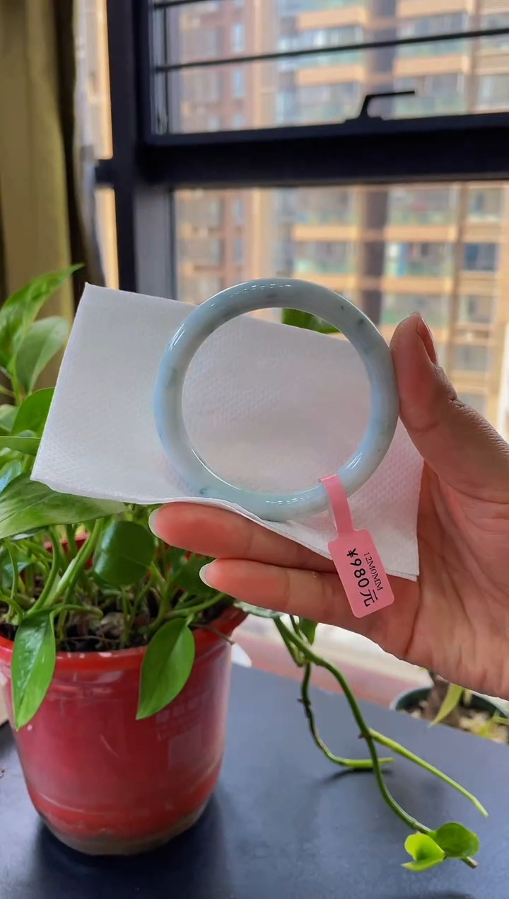 【闪购商品】翡翠手镯未镶嵌圈口手镯35