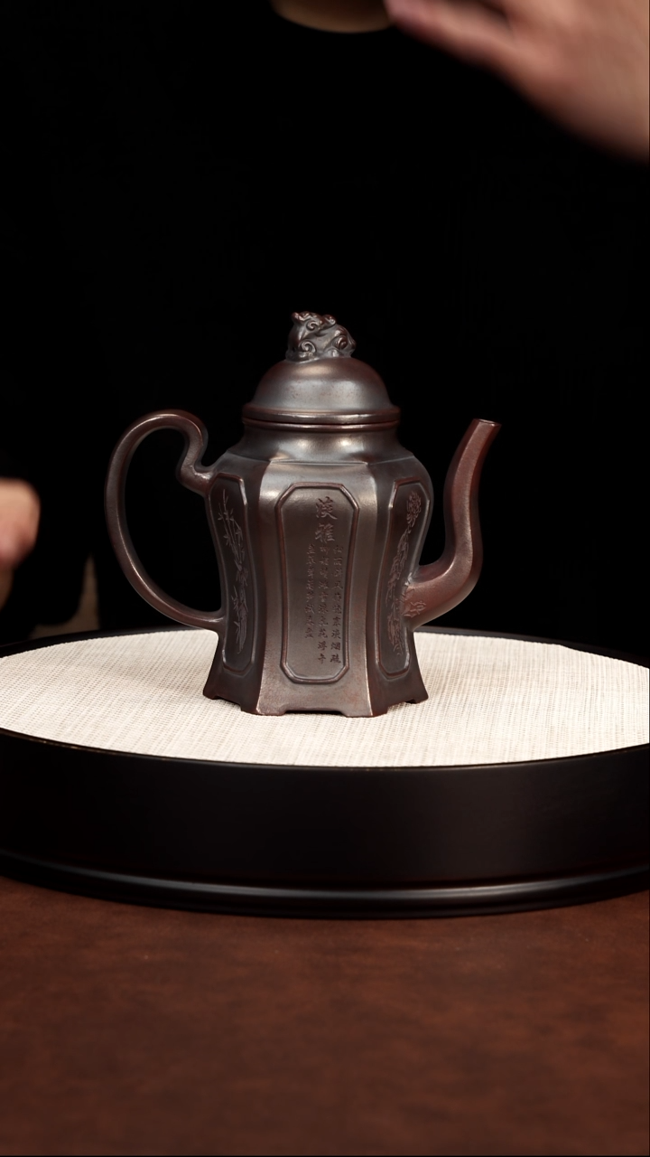 茶壶紫砂铁血红砂 六方宫灯