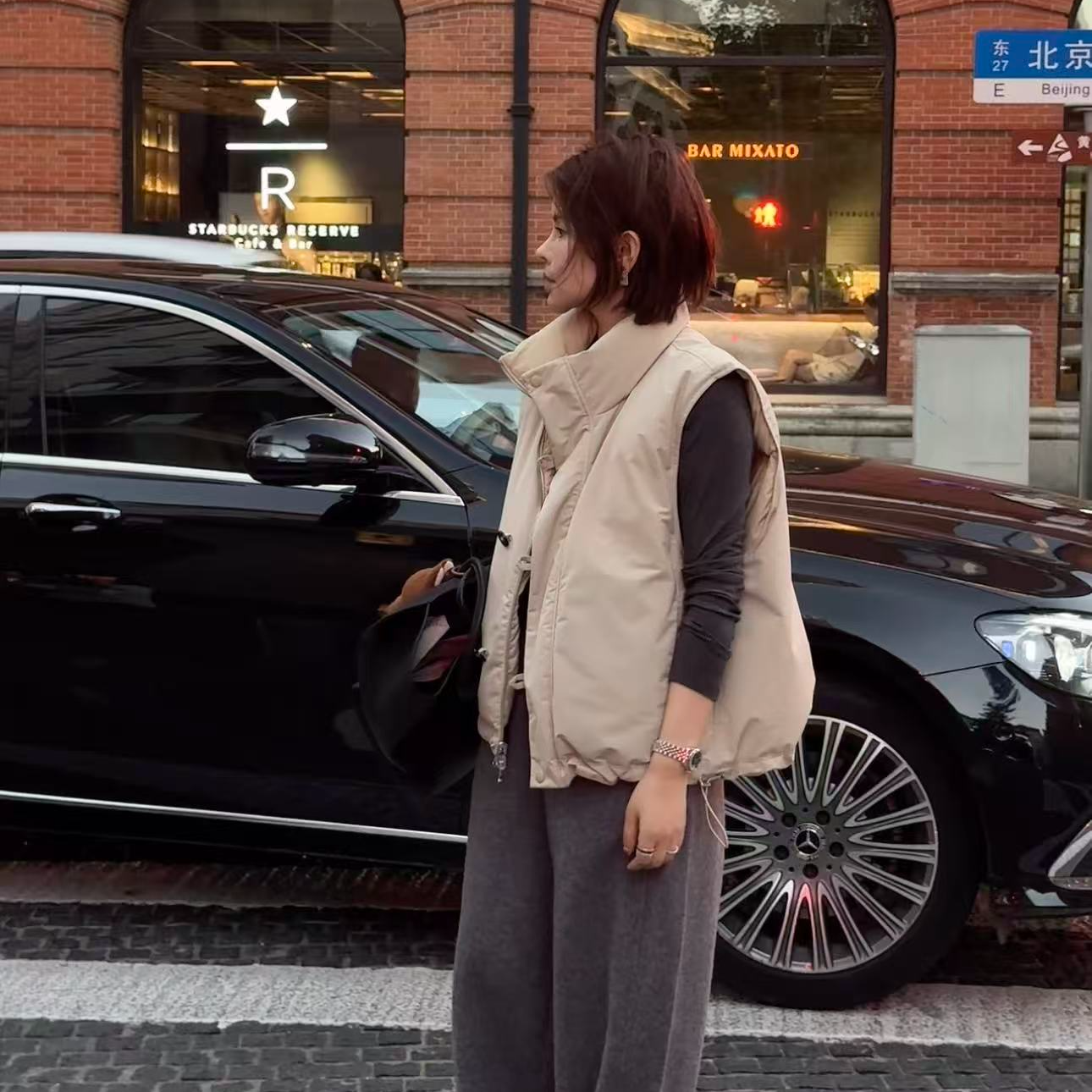 LAZYVISION女士双面穿90鹅绒马夹ZMD-31767