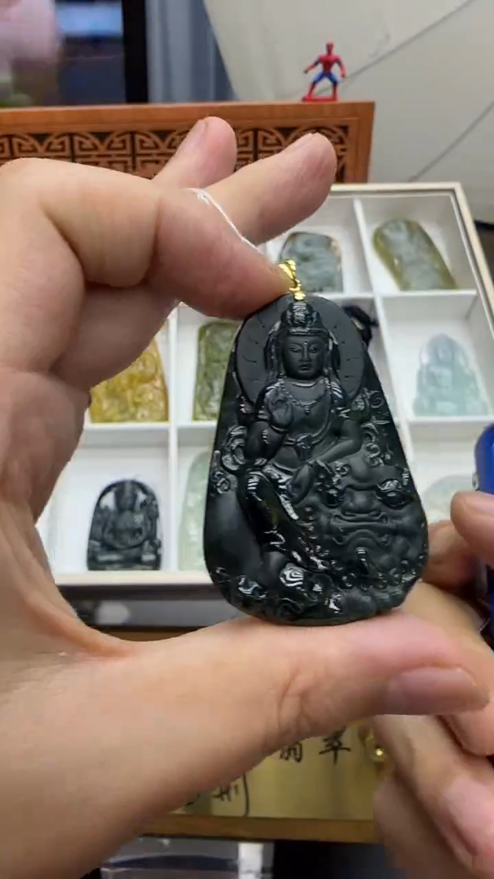 【闪购商品】翡翠挂件18K金镶嵌A货翡翠多样性孤品