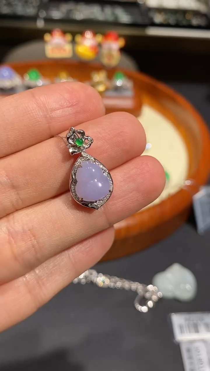 【闪购商品】翡翠吊坠(不含链)18K金镶嵌吊坠