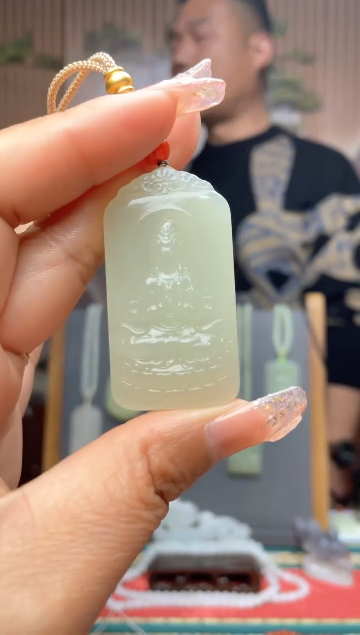 【闪购商品】和田玉颈饰未镶嵌一