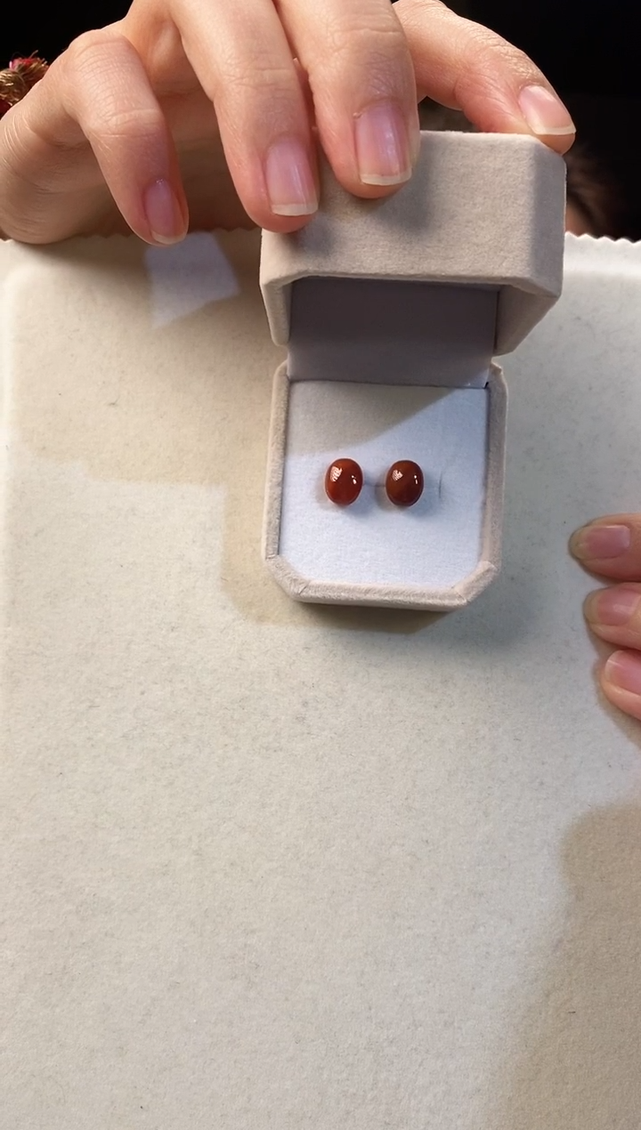 未镶嵌南红玛瑙耳饰四****兽川料南红耳钉 红红火火