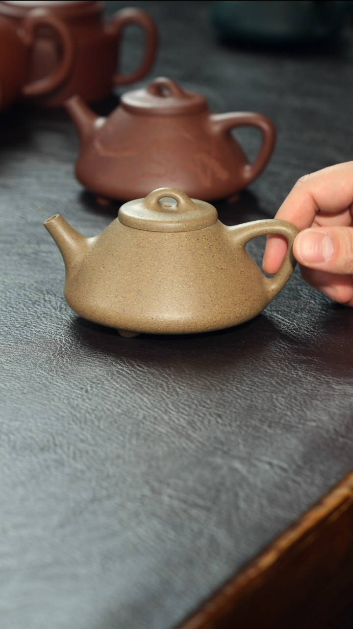 茶壶紫砂半手青降坡子冶壶