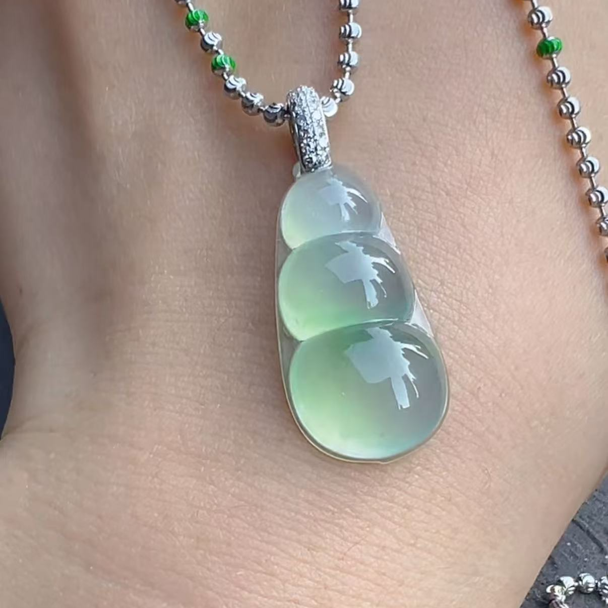 天然翡翠A货吊坠 （多样性发货拍一发一）