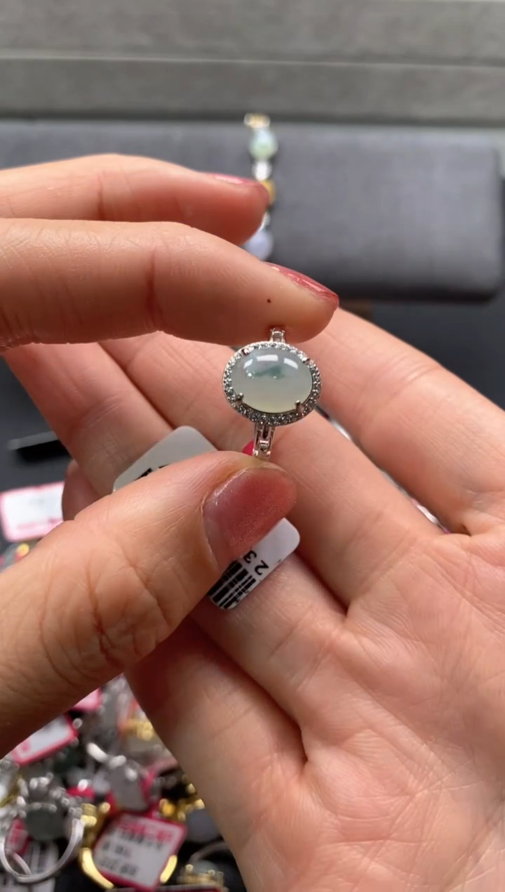 【闪购商品】翡翠戒指银S925镶嵌3333333    8