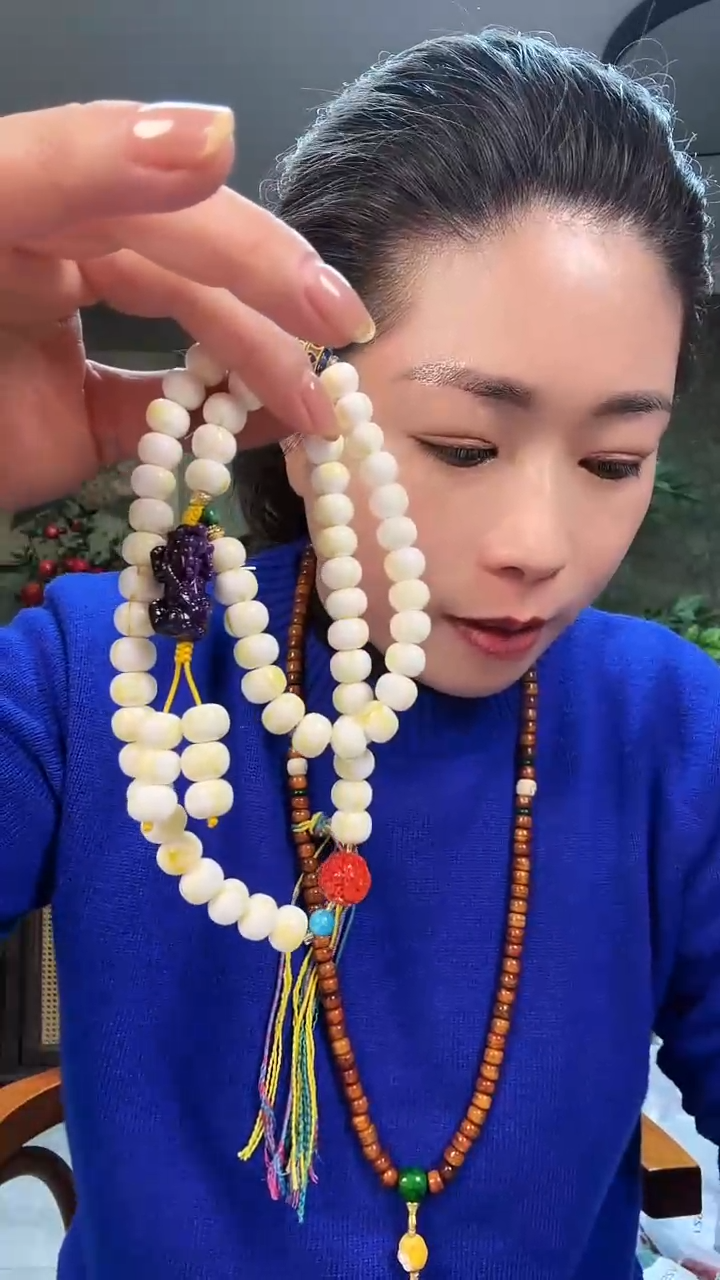 【闪购商品】树脂制品0000000T379