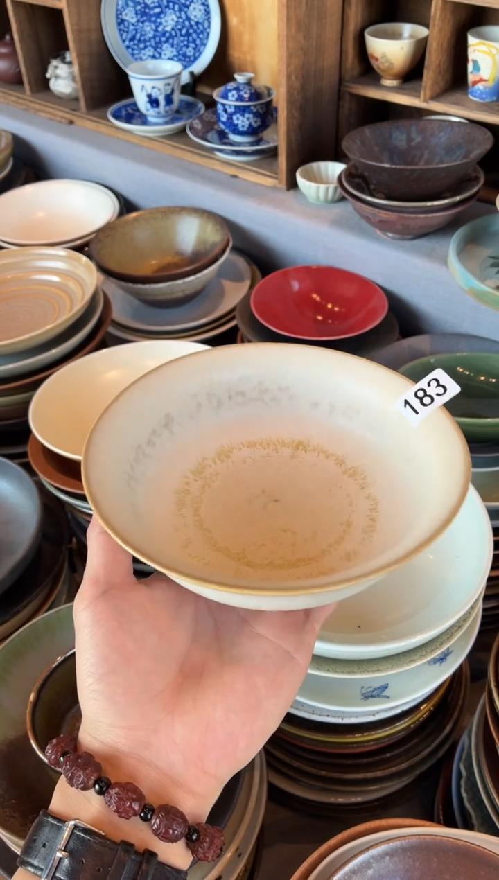 瓷片三**竪183 白凌霄反边盘1个