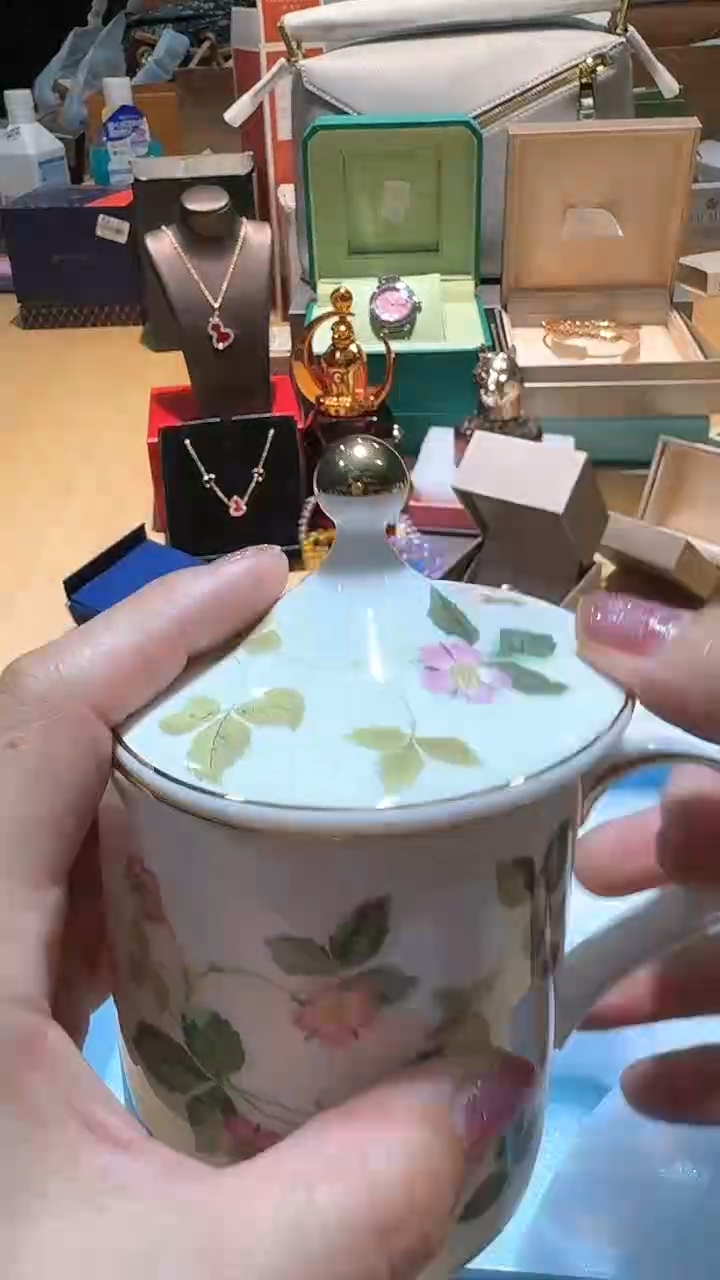 【闪购商品】瓷片锅碗瓢盆一件不剩