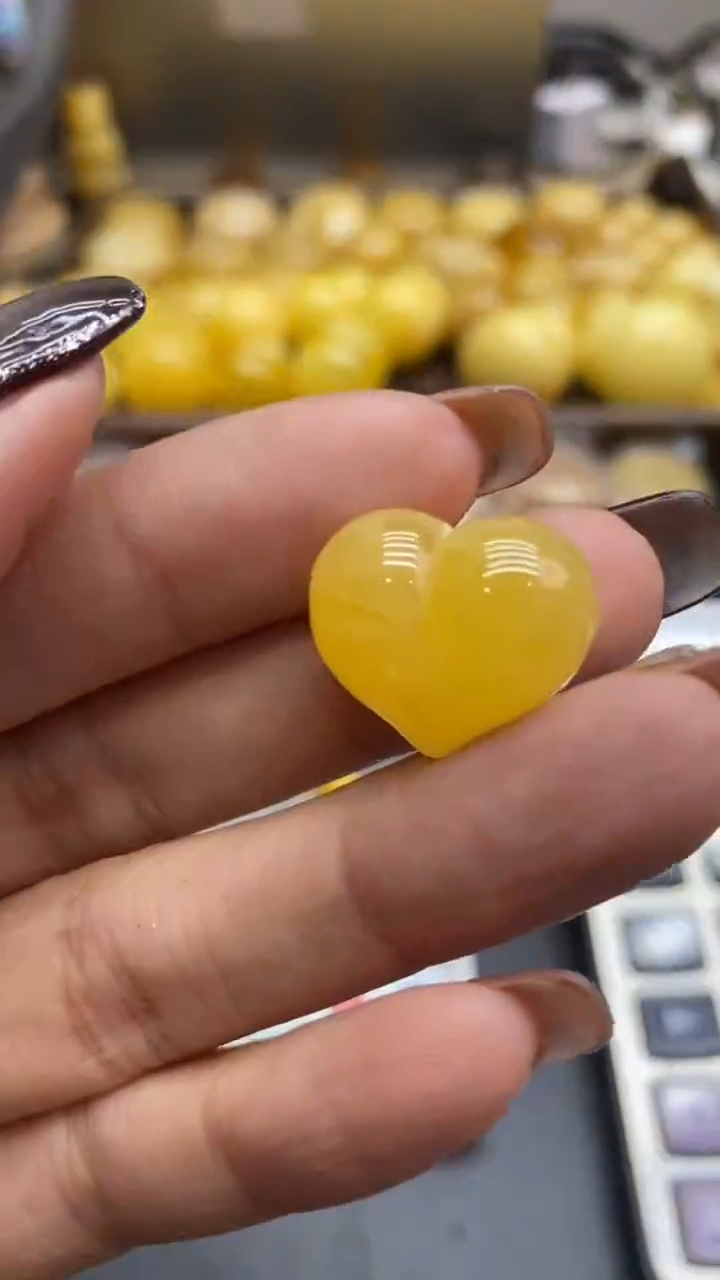 琥珀未镶嵌珠宝奇石1395