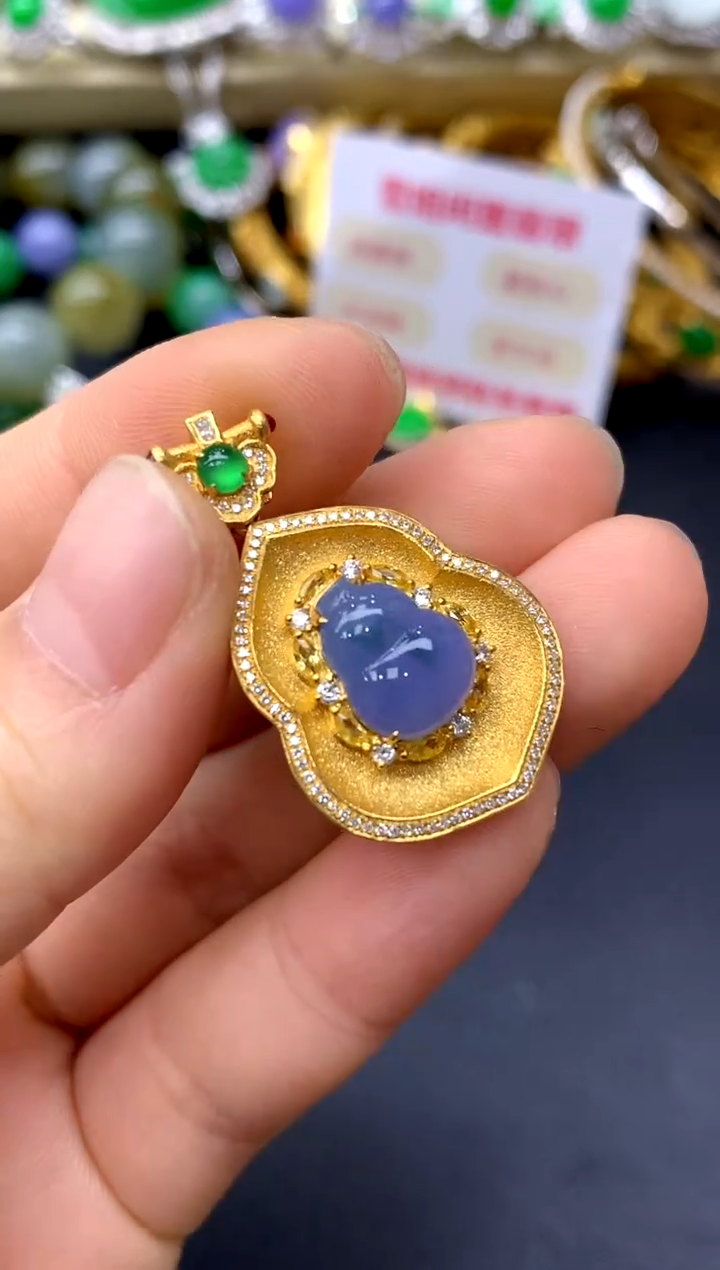 颈饰18K金镶嵌翡翠436-中国好珍宝