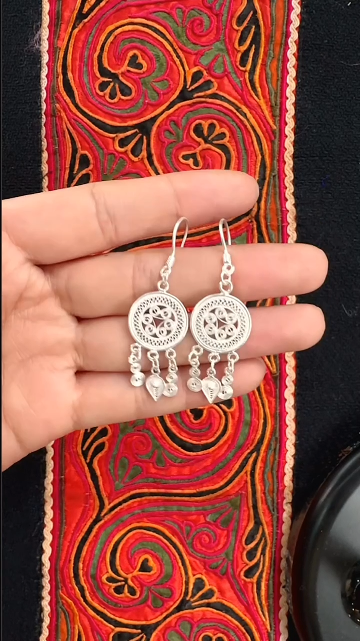 非金属其他（人造材质）无足银铜鼓耳勾