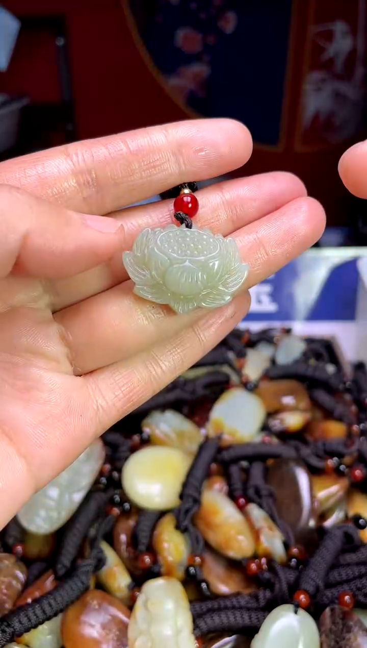 【闪购商品】和田玉颈饰未镶嵌123