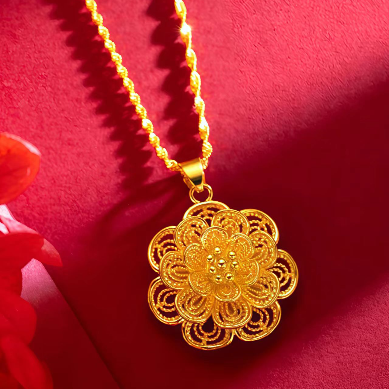 【万佳集团】鎏世金  时尚饰品 GC3573026 花开富贵吊坠