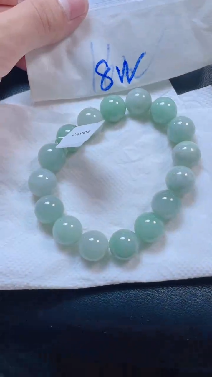 定制翡翠未镶嵌珠串