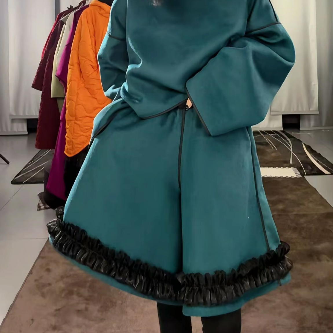 小众设计秋冬加厚A字版高腰短裤裙女高级感气质时尚宽松百搭中裤