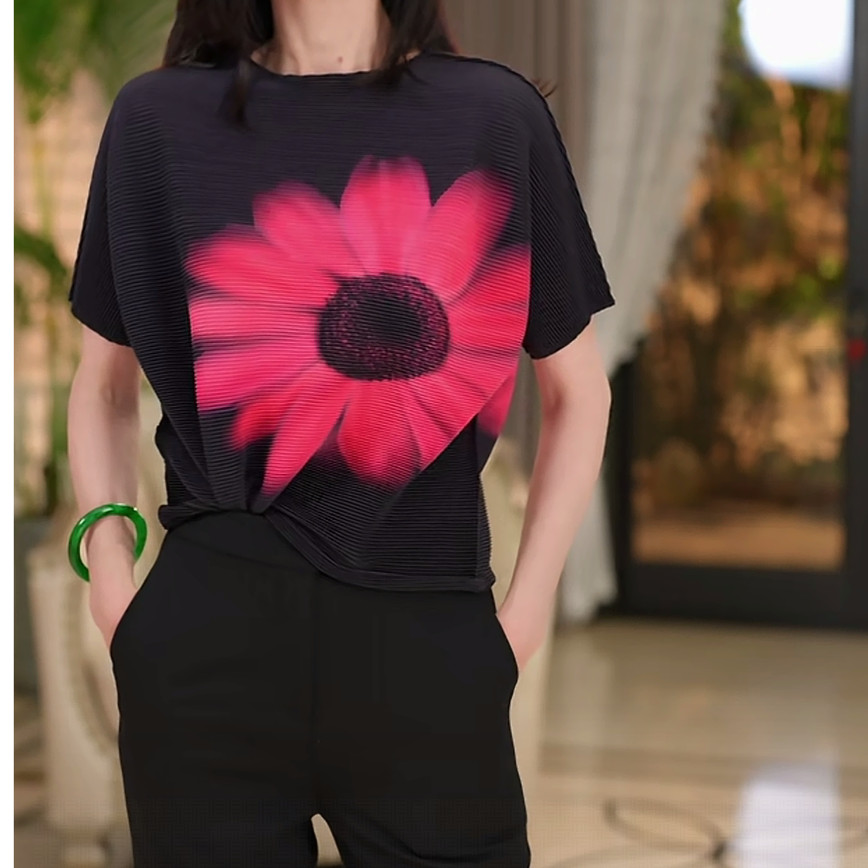 EDFNOT/杨红霞汝意DDZ黑底玫红花短袖