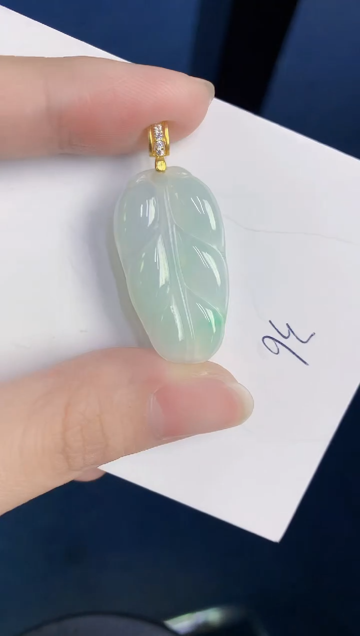 颈饰未镶嵌翡翠天然翡翠缅甸A货