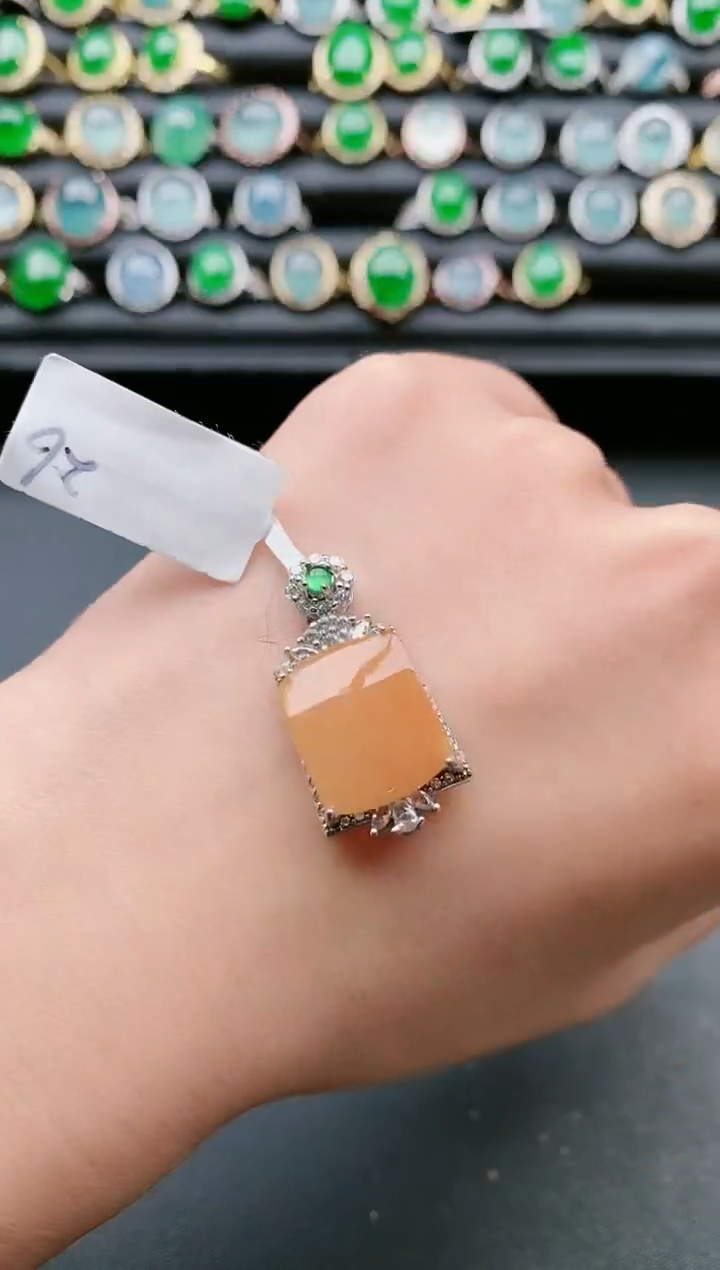 【闪购商品】翡翠戒指银S925镶嵌111111