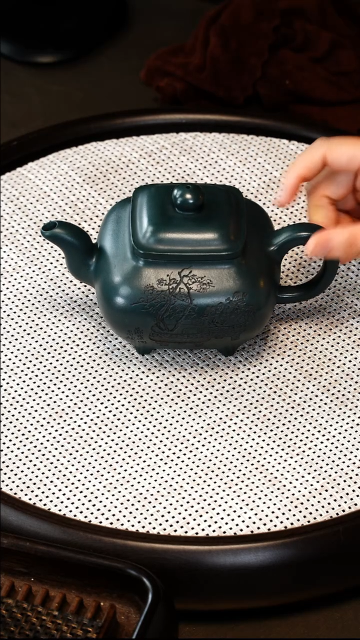 茶壶紫砂香**合【YGL】绿泥传炉   350CC