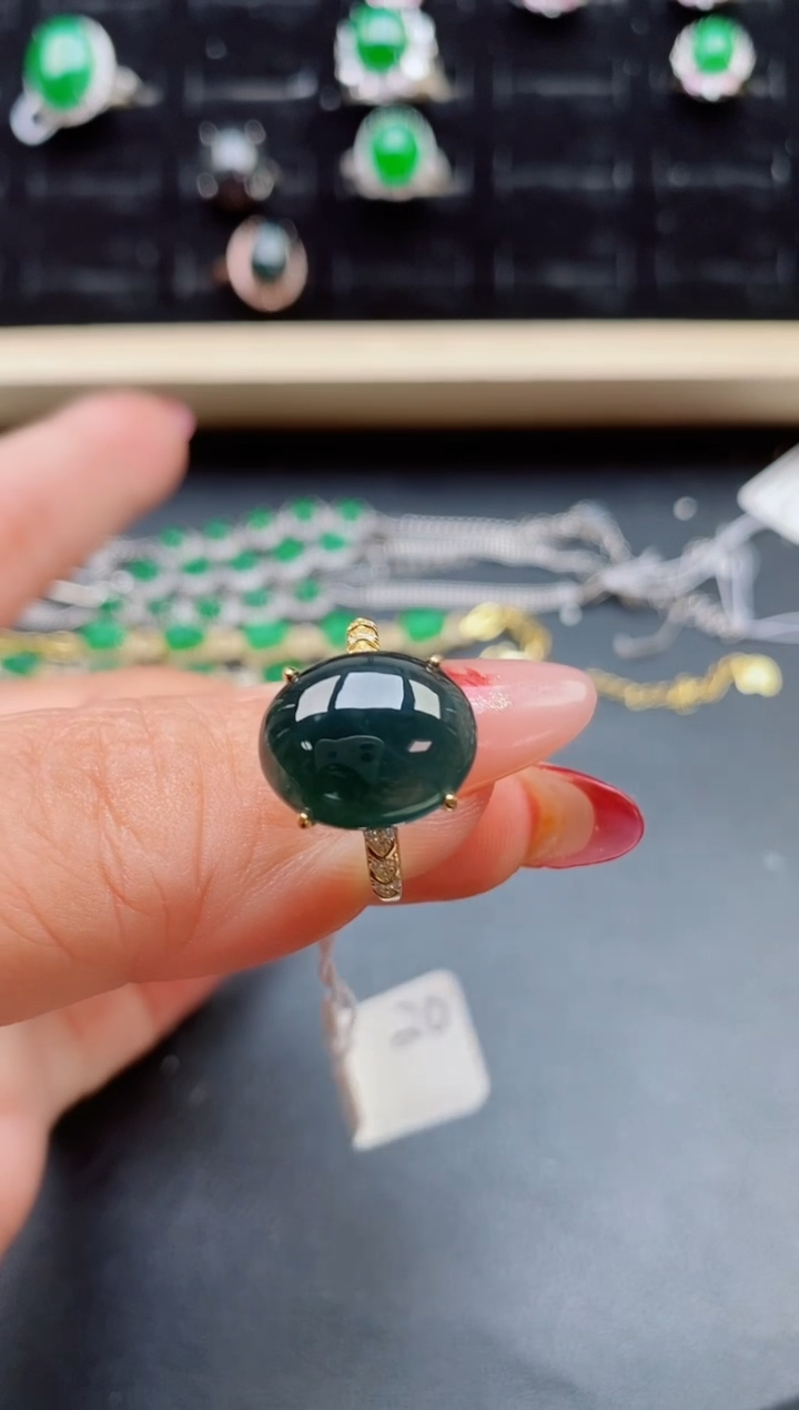 【闪购商品】翡翠戒指银S925镶嵌213211