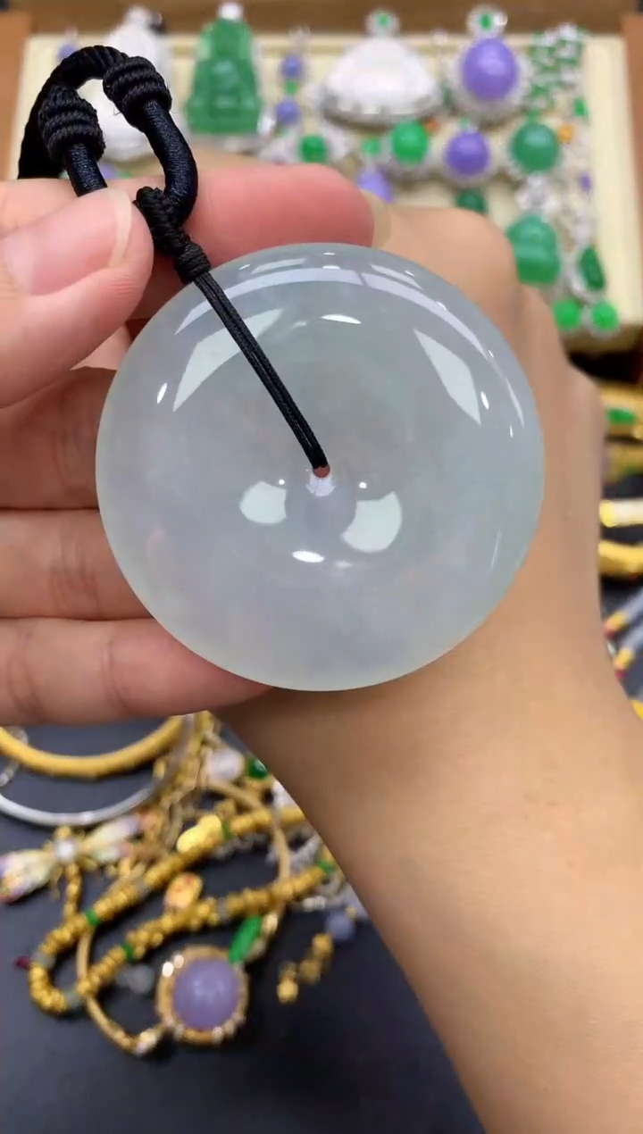 翡翠未镶嵌颈饰106-中国好珍宝