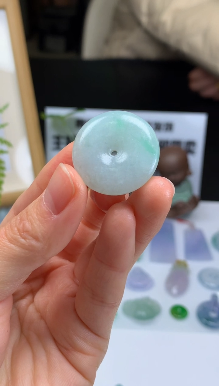 【闪购商品】定制翡翠未镶嵌吊坠-85147