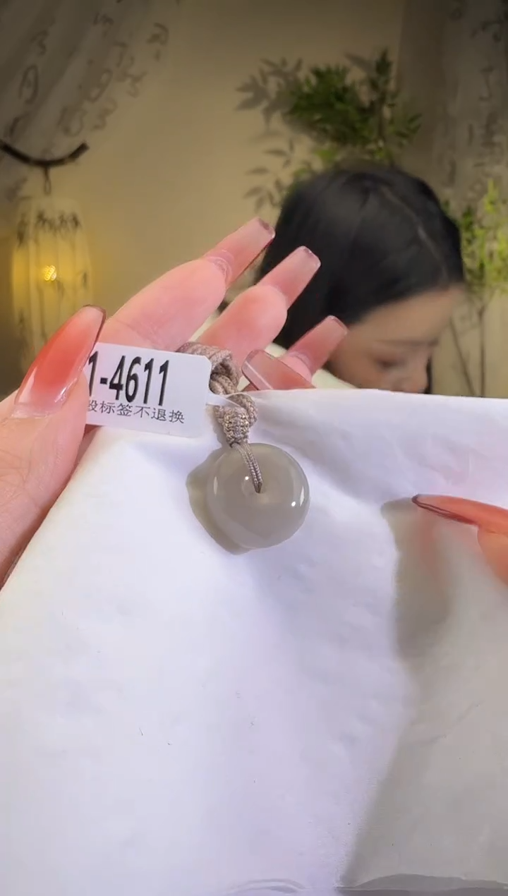 【闪购商品】和田玉颈饰未镶嵌4611