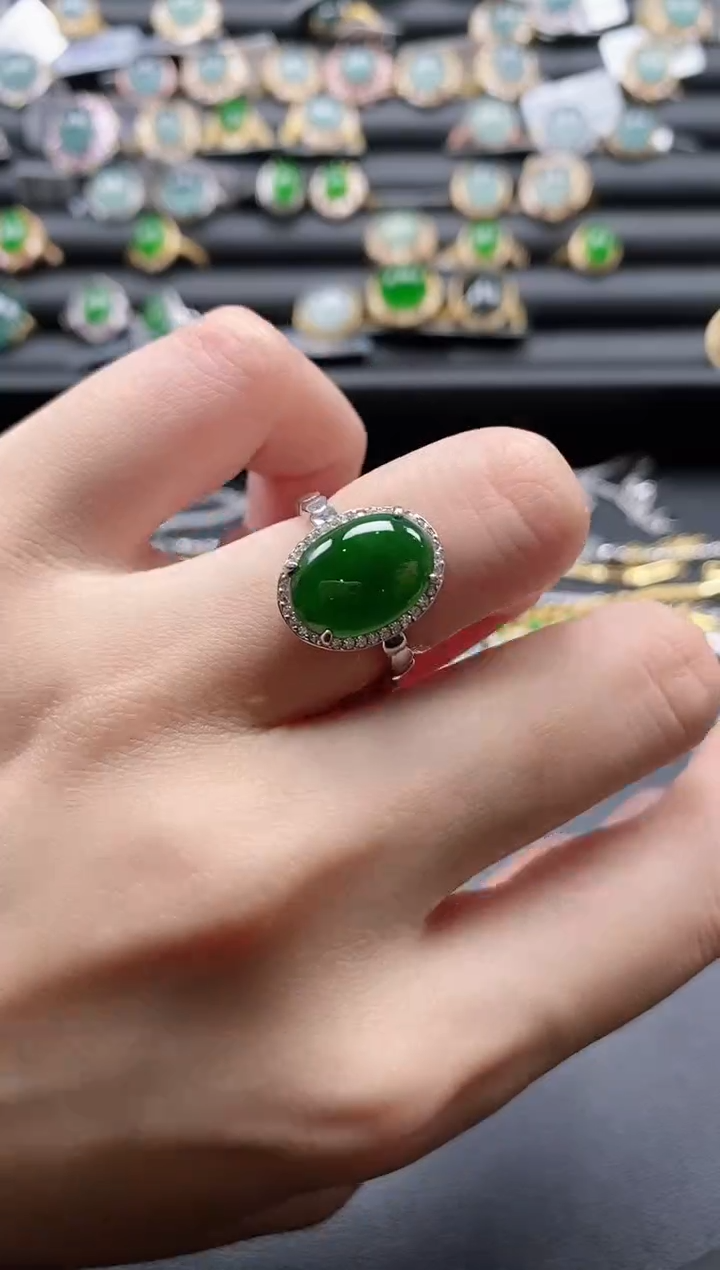 【闪购商品】翡翠戒指银S925镶嵌51511
