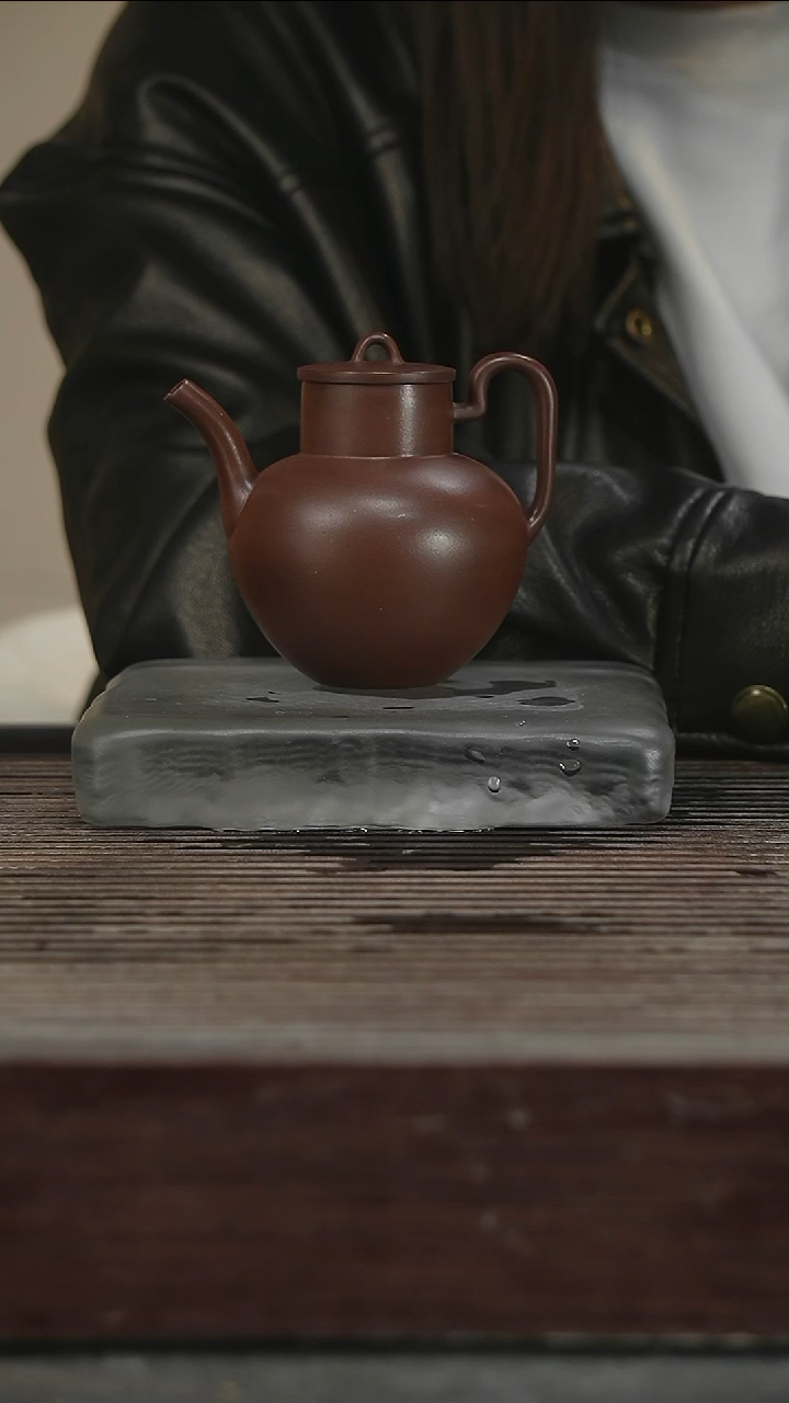 茶壶紫砂79号220CC