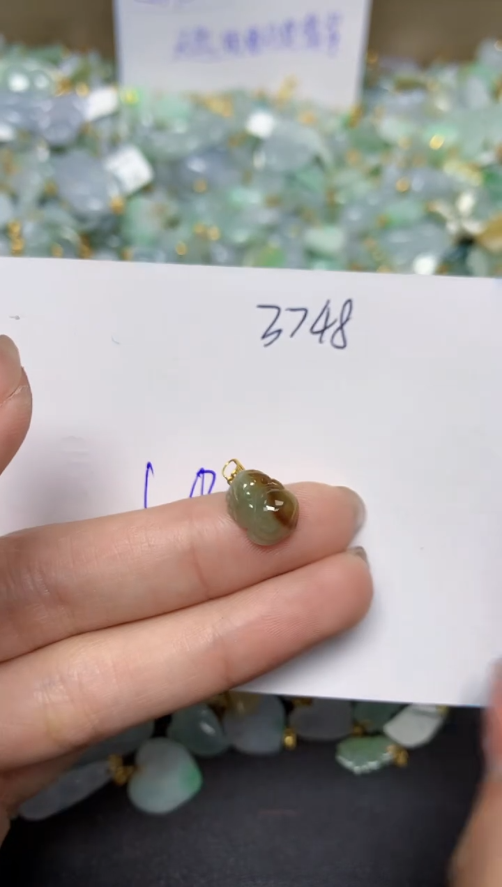 【闪购商品】翡翠颈饰18K金镶嵌 天然翡翠A货