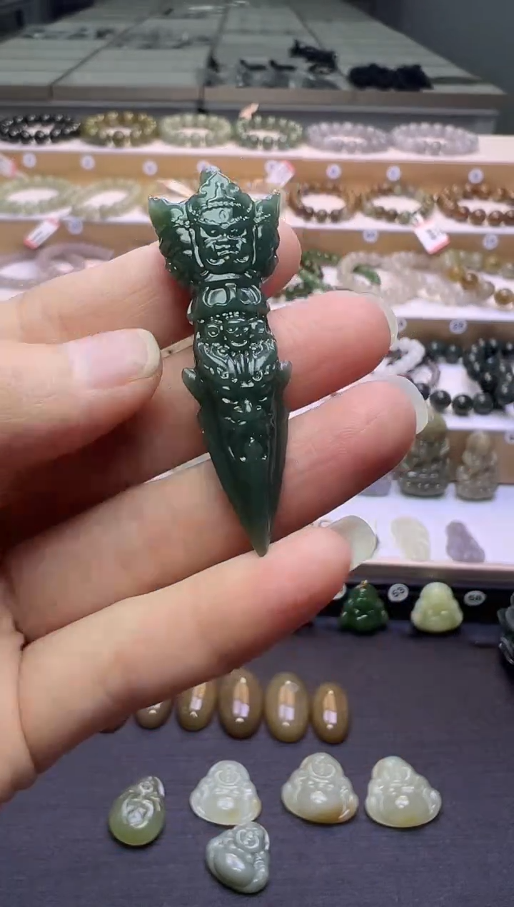 颈饰未镶嵌和田玉231号链接