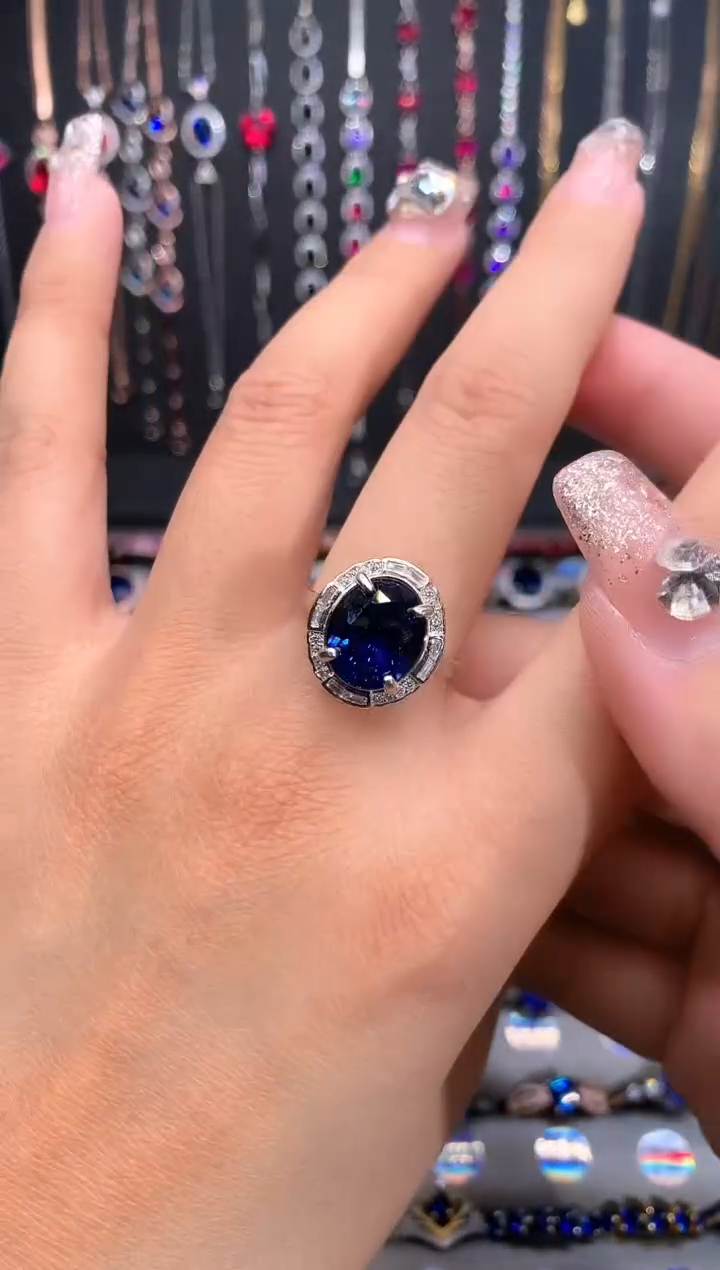 蓝宝石戒指银S925镶嵌银色