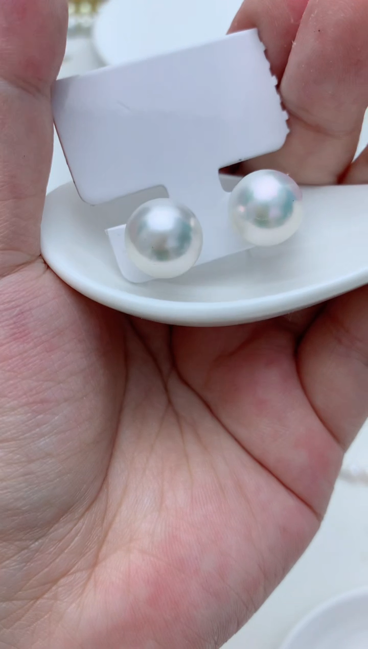 18K金镶嵌海水珍珠耳饰q49 